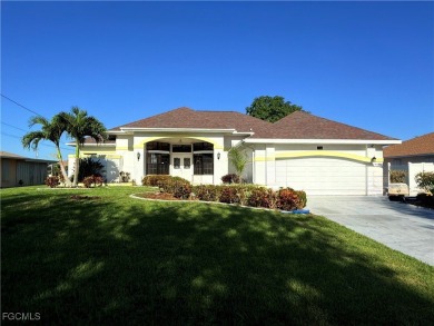 Cape Coral Lakes Area Home For Sale in Cape Coral Florida