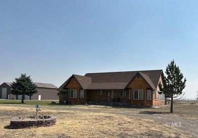 Middle Alkali Lake Home For Sale in Cedarville California