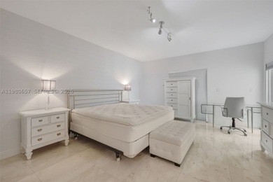 This beautiful two-story townhome offers approximately 2,000 - photo 19