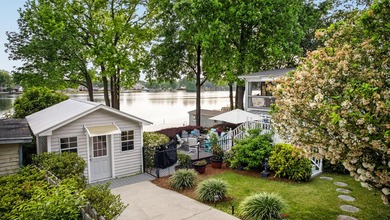 Welcome to 1204 Joyner Drive, a distinctive lakefront residence - photo 23