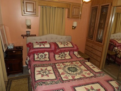 This cozy and partially furnished, 12 X 33 1 BR 1 BA home with - photo 26