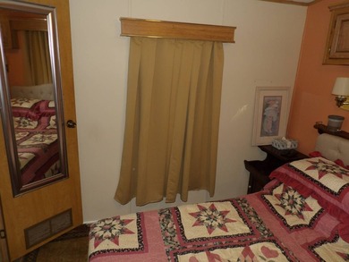 This cozy and partially furnished, 12 X 33 1 BR 1 BA home with - photo 28