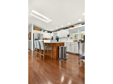 Welcome to 1204 Joyner Drive, a distinctive lakefront residence - photo 44