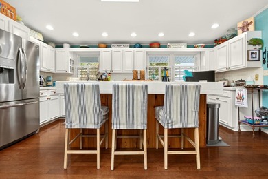 Welcome to 1204 Joyner Drive, a distinctive lakefront residence - photo 46