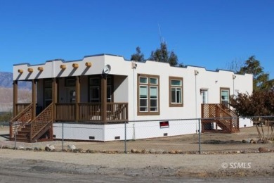 Lake Home For Sale in Lake Isabella, California