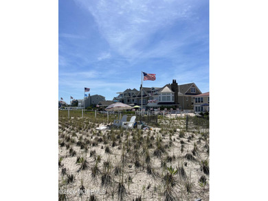 STUNNING SHORE HOME -- STEPS FROM THE SAND | POINT PLEASANT