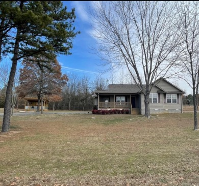 Lake Home Off Market in Greers Ferry, Arkansas