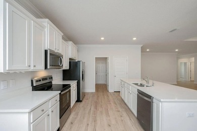 Need space and a great location at an affordable monthly - photo 5