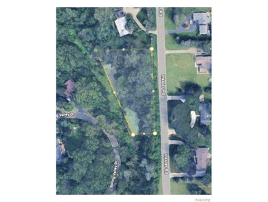 (private lake, pond, creek) Lot For Sale in Farmington Hills Michigan