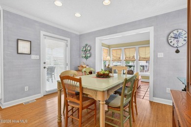Wake up to ocean breezes and end your days with glowing coastal - photo 20