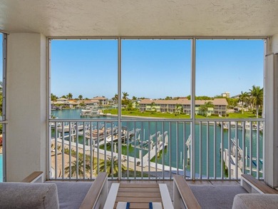 SUPER CLOSE TO THE BEACH! DOCK! 3 BEDROOMS! Beautifully - photo 21