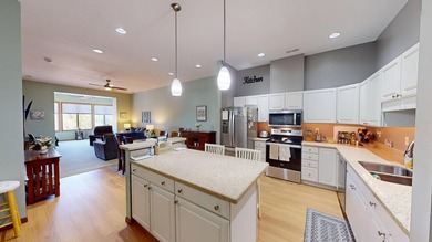 Step into this beautifully updated 2 bedroom, 2 bath condo that - photo 2