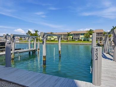 SUPER CLOSE TO THE BEACH! DOCK! 3 BEDROOMS! Beautifully - photo 29
