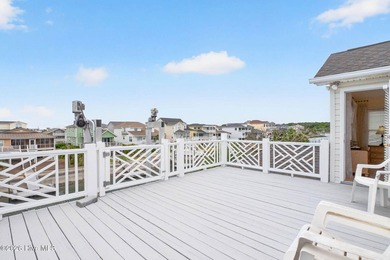 Wake up to ocean breezes and end your days with glowing coastal - photo 30
