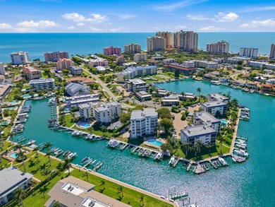 SUPER CLOSE TO THE BEACH! DOCK! 3 BEDROOMS! Beautifully - photo 37