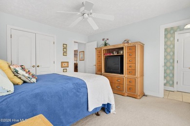 Wake up to ocean breezes and end your days with glowing coastal - photo 41