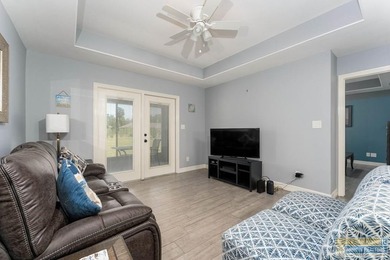 Offering exceptional value, this move-in-ready home lets you - photo 3