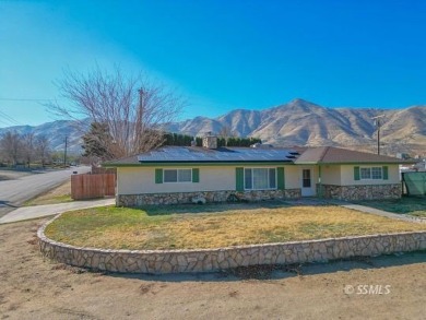 Lake Home For Sale in Lake Isabella, California