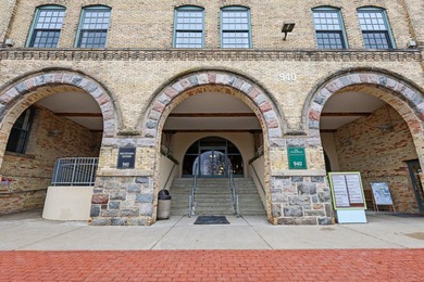 Lake Condo For Sale in Grand Rapids, Michigan