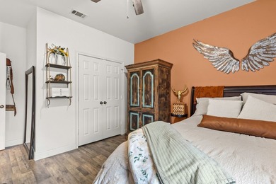 SELLER IS OFFERING $10,000 IN BUYER CONCESSIONS! Enjoy - photo 9
