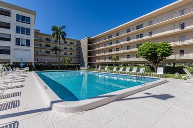 Conveniently located within walking distance to the beach this 2 - photo 17