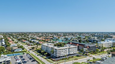 Conveniently located within walking distance to the beach this 2 - photo 25
