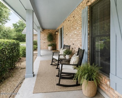 Bayou frontage! This classic home presents an opportunity to - photo 7
