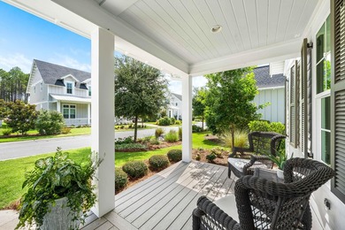 Welcome to 105 Rosecourt Street, the largest single-story floor - photo 9