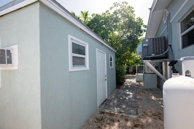 Island living is effortless in this exceptional 3-bedroom - photo 32