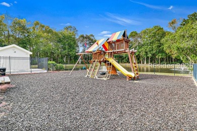 Located in the newer section of Wellstone and built in 2018 - photo 38