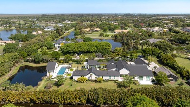 Completed in 2025, this luxurious, one-of-a-kind 2.71-acre - photo 5