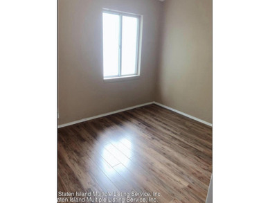 WHY RENT WHEN YOU CAN OWN? AFFORDABLE TOWNHOUSE IN MIDLAND BEACH - photo 9