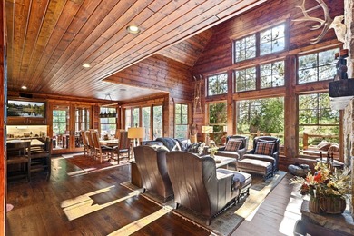 Stunning modern Land's End constructed lodge on the east shore - photo 14