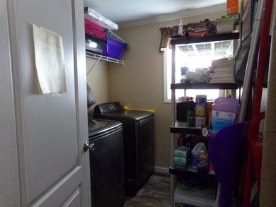Motivated seller! 2018 Beauty-move-in ready and worry free! This - photo 23