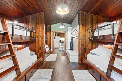 Stunning modern Land's End constructed lodge on the east shore - photo 45