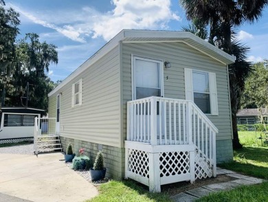 Lake Griffin Home For Sale in Leesburg Florida