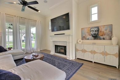 Stunning with a true stately presence, this beautifully designed - photo 10