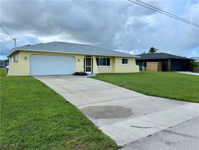 Cape Coral Lakes Area Home For Sale in Cape Coral Florida