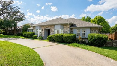 Charming Richardson Home with tons of potential in this spacious - photo 3