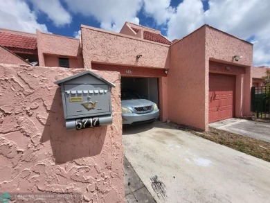 Lake Condo For Sale in Lauderhill, Florida