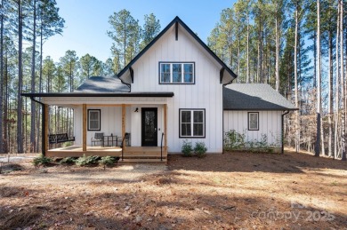 Lake Home For Sale in Mill Spring, North Carolina