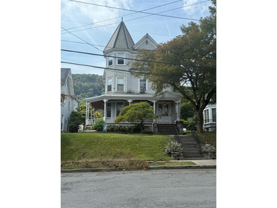 Hudson River Townhome/Townhouse For Sale in Haverstraw New York