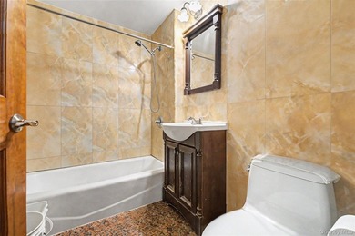 Experience refined living in the heart of Flushing. This elegant - photo 5