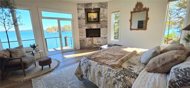 A rare lakefront estate on the emerald waters of Lake Keowee - photo 17