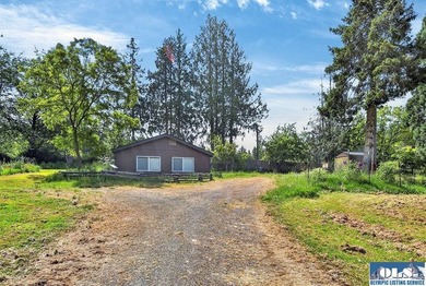Creekside Property with Multiple Utilities & Improvements. Rare - photo 25
