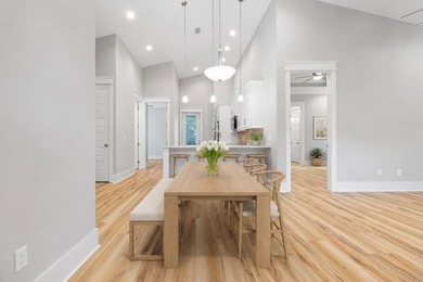 This beautifully finished 3 bed, 2.5 bath home offers 1,398 sqft - photo 1