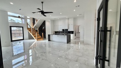 Experience elevated contemporary living in this exceptional - photo 2