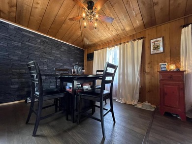SPRING RIVER FRONT HOME - Rustic 3 bedroom, 2 bath home on - photo 7