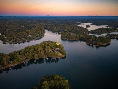 A rare lakefront estate on the emerald waters of Lake Keowee - photo 39