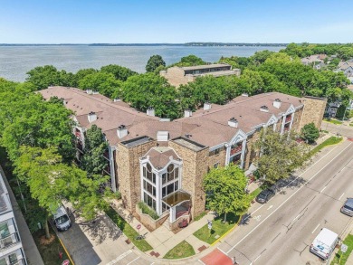Lake Condo For Sale in Madison, Wisconsin
